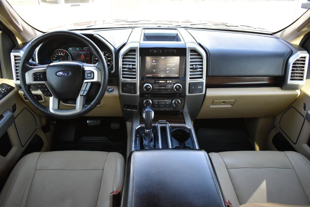 Used 2015 Ford F150 Lariat w/ Equipment Group 502A Luxury AWD/4WD image 12
