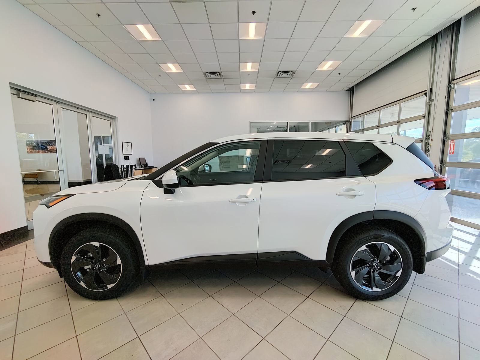 New 2026 Nissan Rogue SV image 5