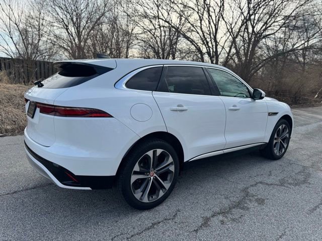 Used 2023 Jaguar F-PACE S image 5