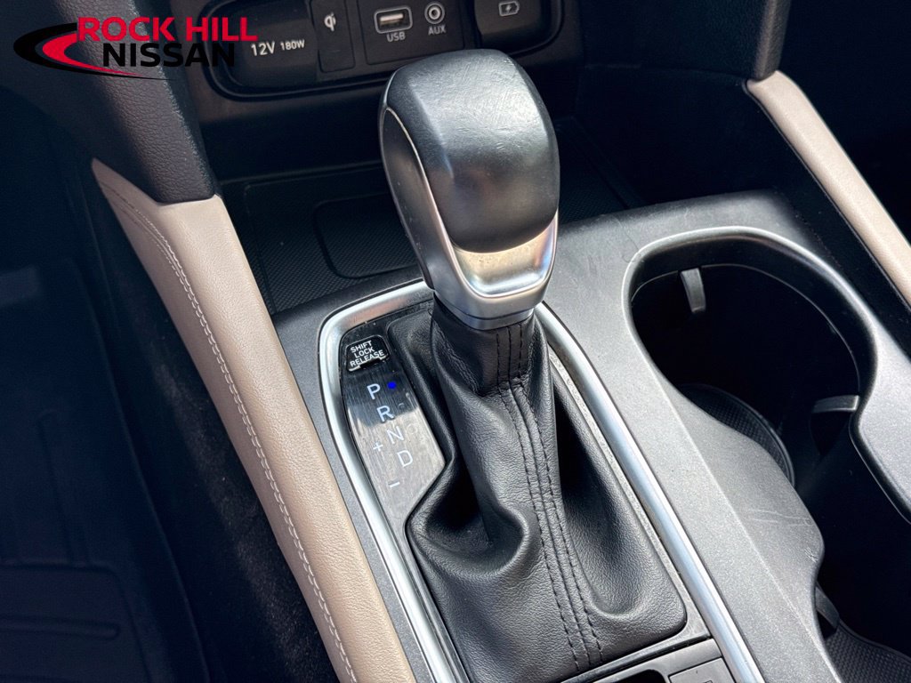 Used 2019 Hyundai Santa Fe AWD image 24