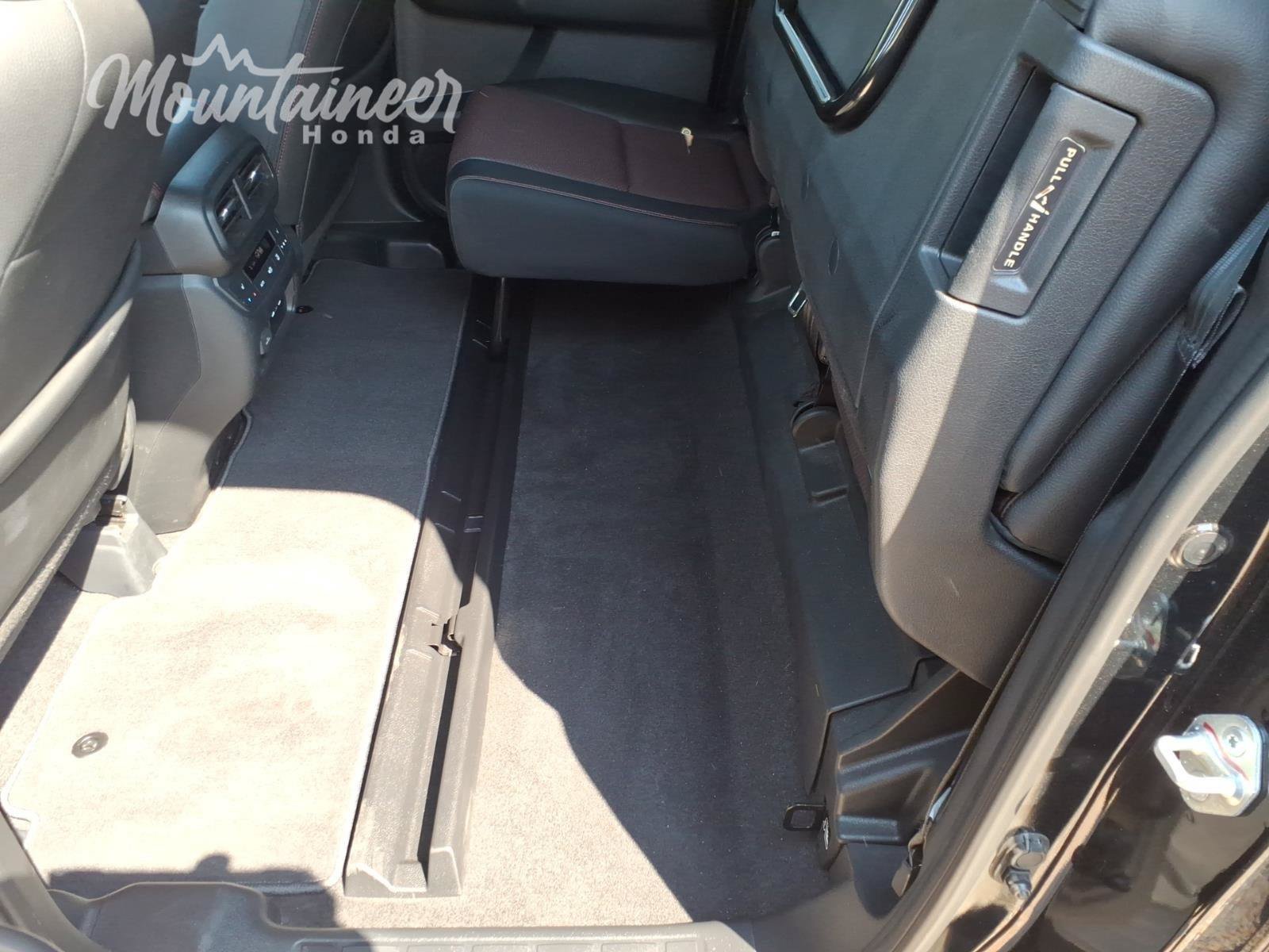 Certified 2024 Honda Ridgeline Black Edition image 33