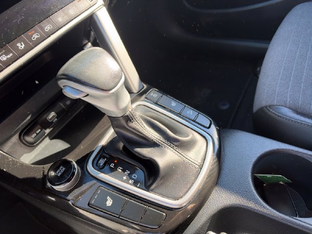 Used 2023 Kia Seltos S AWD/4WD image 17