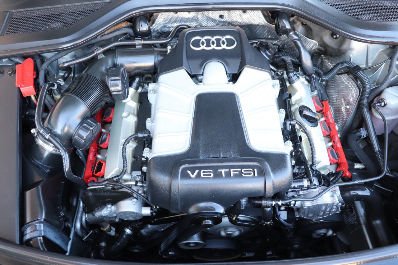 Used 2013 Audi A8 L 3.0T w/ Driver Assistance Pkg image 13