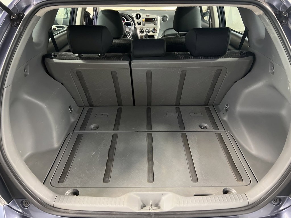 Used 2009 Pontiac Vibe w/ Preferred Package image 25