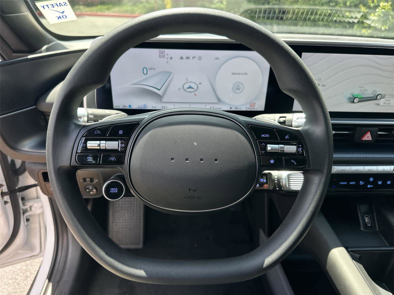 Used 2024 Hyundai Ioniq 6 SE RWD image 16
