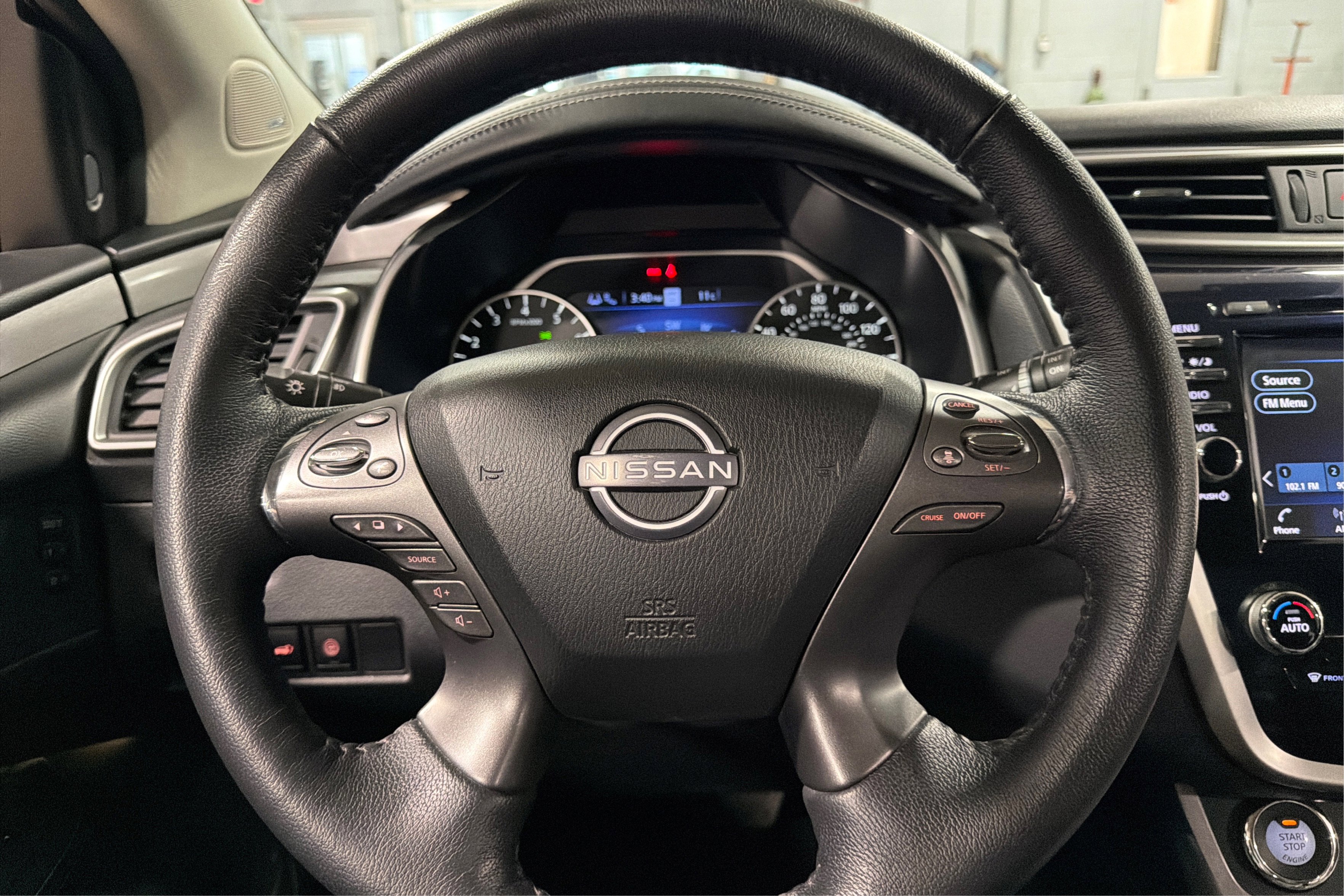 Used 2023 Nissan Murano SL AWD/4WD image 23