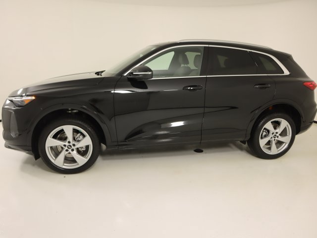 New 2026 Audi Q5 Premium Plus AWD/4WD image 2