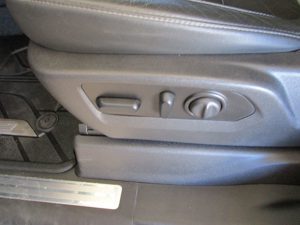 Used 2019 Chevrolet Silverado 1500 LT Trail Boss image 31