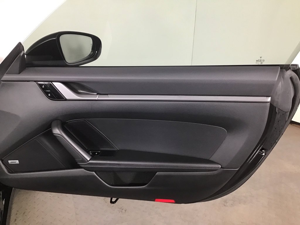 Certified 2020 Porsche 911 Carrera 4S AWD/4WD image 19