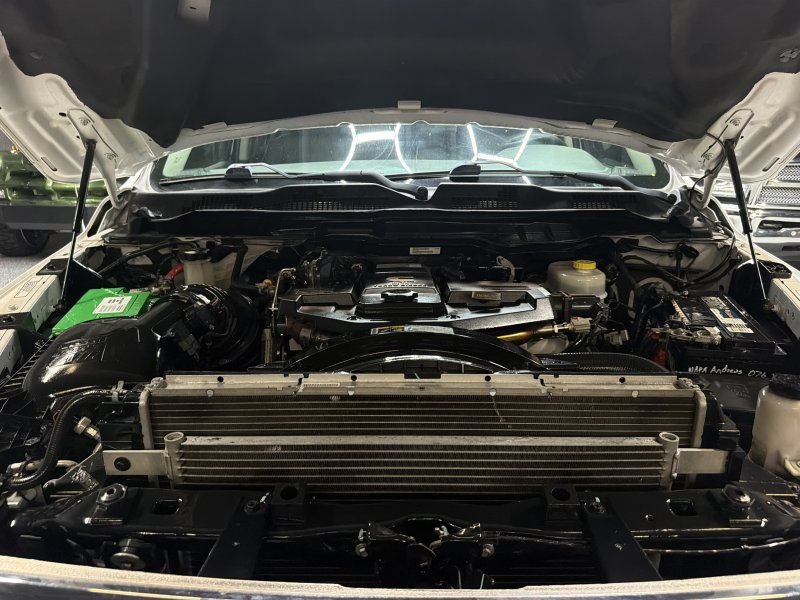Used 2018 RAM 2500 SLT AWD/4WD image 17