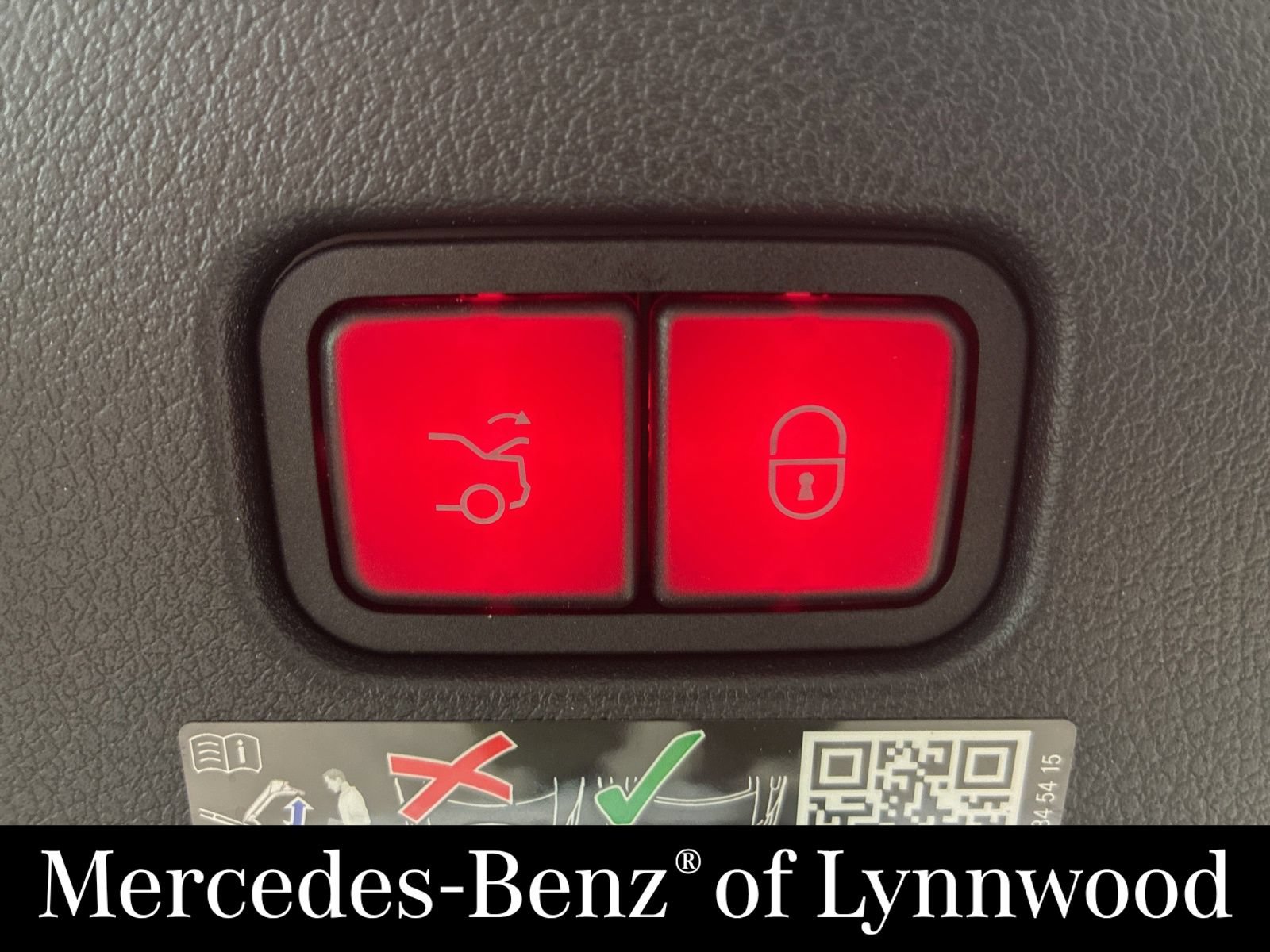 Used 2026 Mercedes-Benz CLE 450 4MATIC Coupe image 23