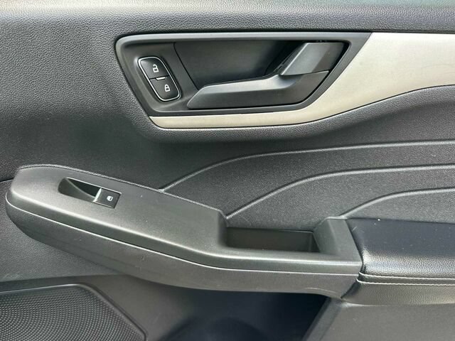 Used 2022 Ford Escape SE w/ Convenience Package FWD image 21