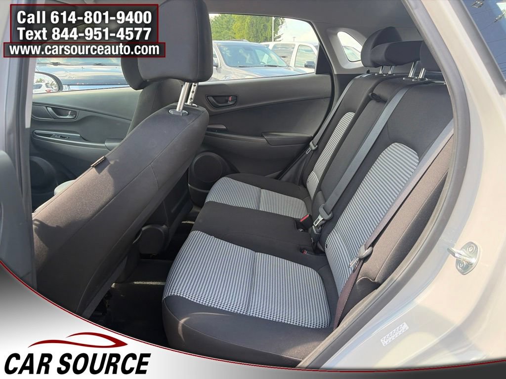 Used 2023 Hyundai Kona SE AWD/4WD image 22