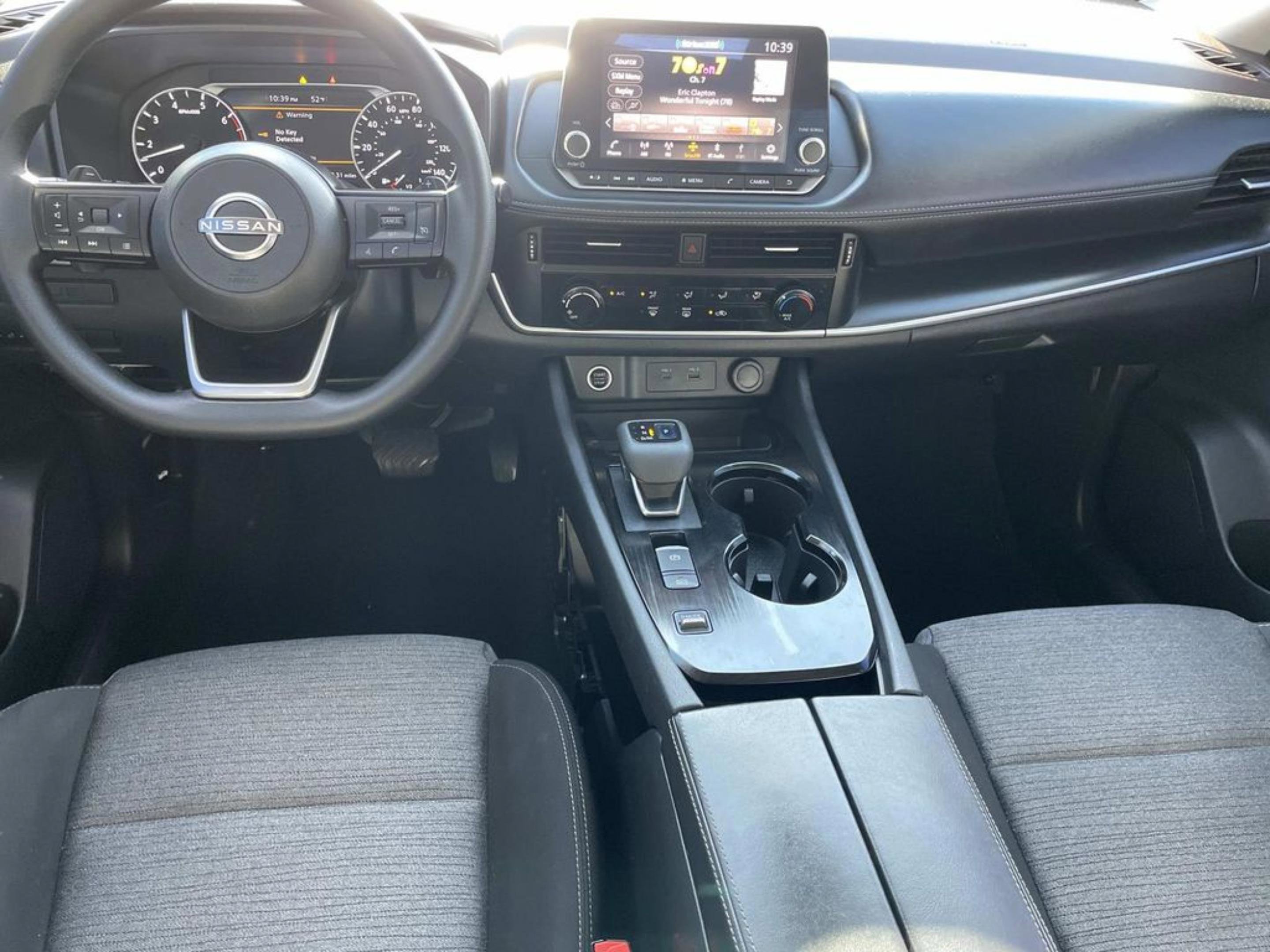 Used 2022 Nissan Rogue S image 8