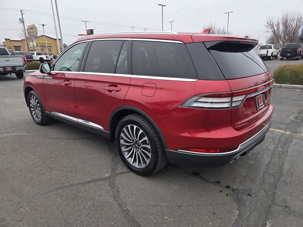 Used 2020 Lincoln Aviator Reserve w/ Equipment Group 201A image 5