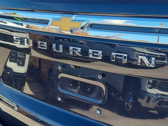 Used 2024 Chevrolet Suburban Premier RWD image 35