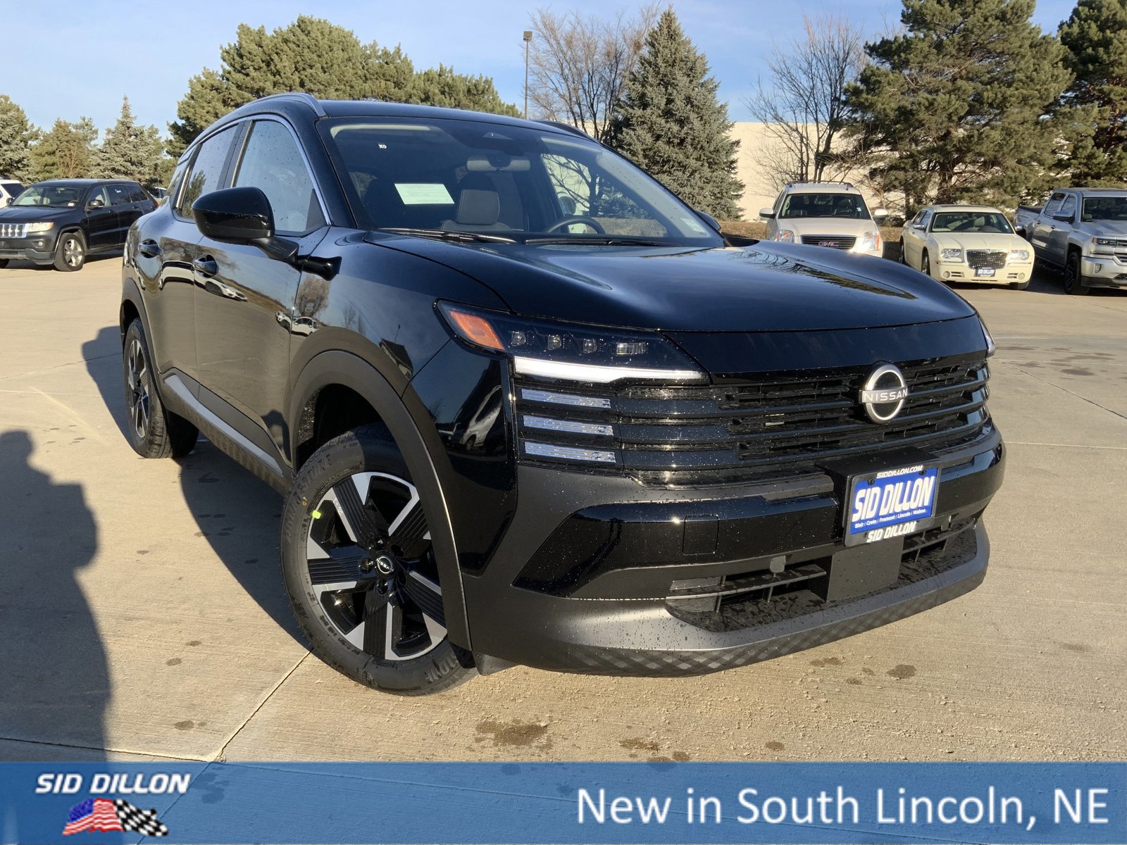 New 2026 Nissan Kicks SV w/ SV Premium Package image 2