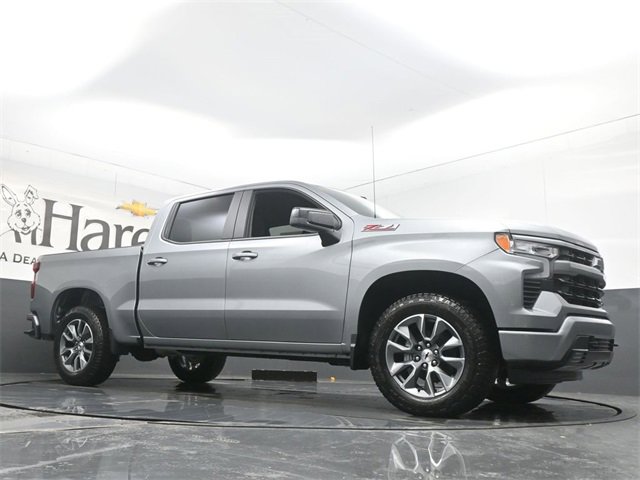 New 2026 Chevrolet Silverado 1500 RST w/ Z71 Off-Road Package image 2