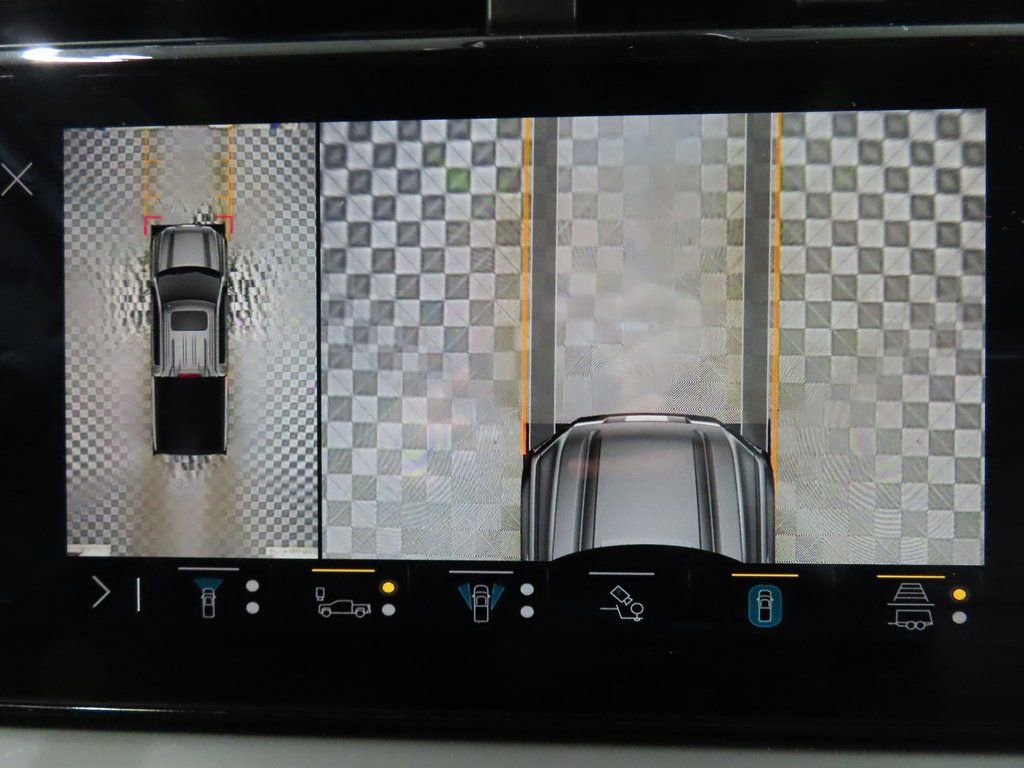 Used 2022 GMC Sierra 1500 Denali Ultimate image 13