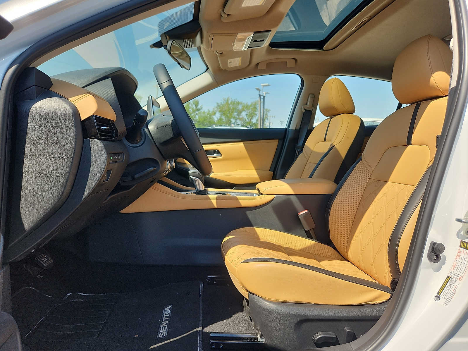 Certified 2025 Nissan Sentra SV w/ SV Premium Package FWD image 13