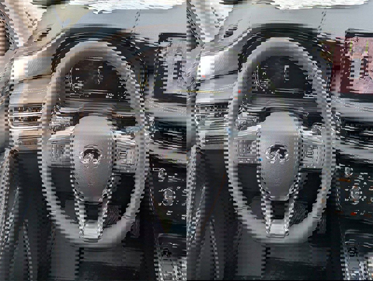 Certified 2026 INFINITI QX60 Luxe w/ Cargo Package image 25