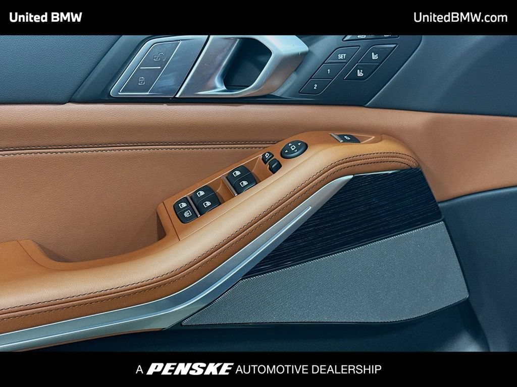 New 2027 BMW X7 xDrive40i w/ Executive Package AWD/4WD image 3