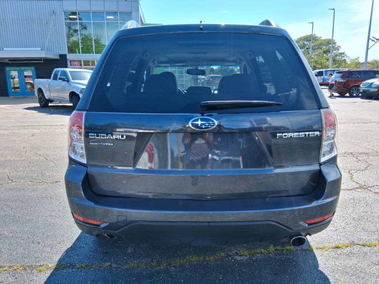 Used 2010 Subaru Forester 2.5X Limited AWD/4WD image 8
