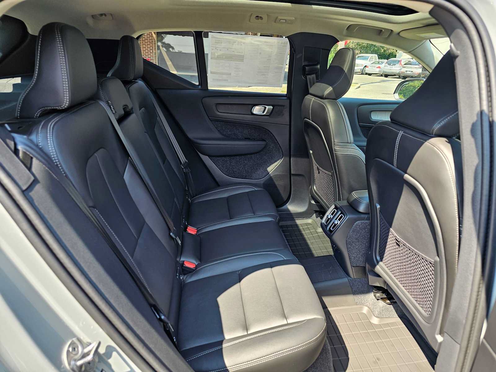 New 2026 Volvo XC40 B5 Plus w/ Protection Package Premier AWD/4WD image 13