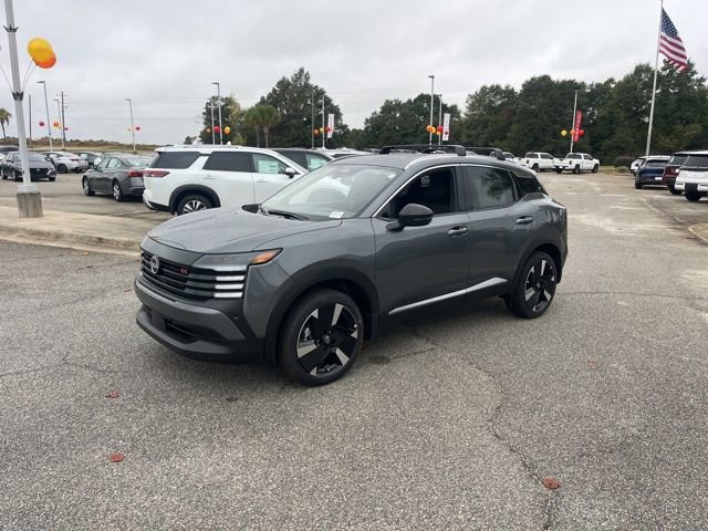 New 2026 Nissan Kicks SR image 3