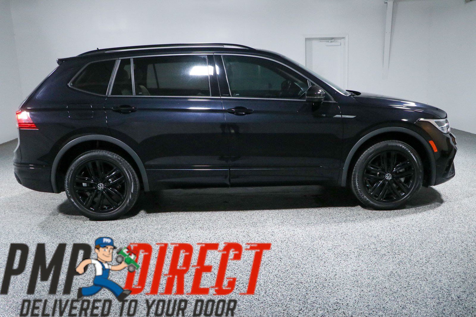 Used 2022 Volkswagen Tiguan SE R-Line AWD/4WD image 6