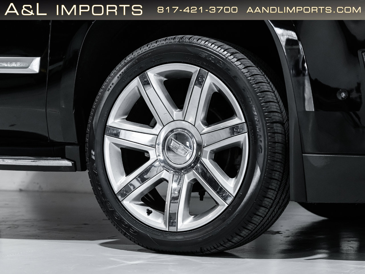 Used 2019 Cadillac Escalade Luxury AWD/4WD image 28