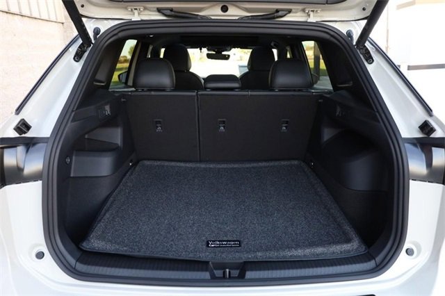 New 2026 Volkswagen Tiguan SE R-Line image 7