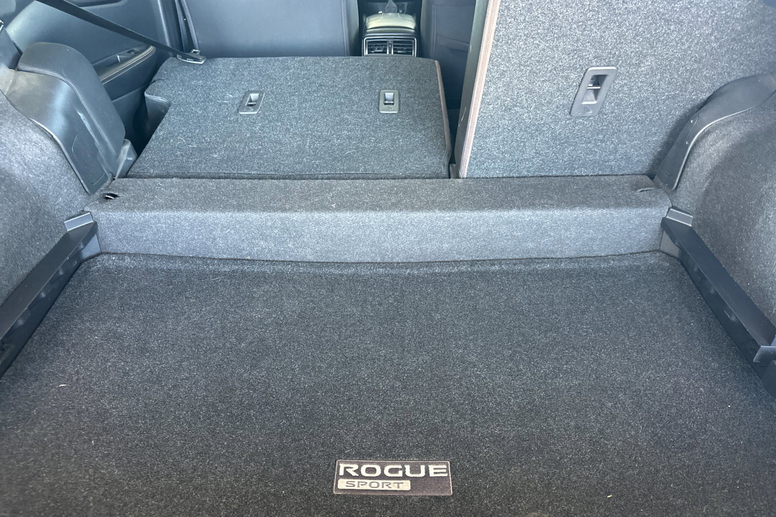 Certified 2022 Nissan Rogue Sport S image 15