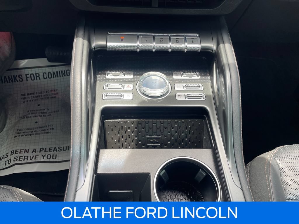 Used 2024 Lincoln Nautilus Reserve w/ Equipment Group 202A AWD/4WD image 22