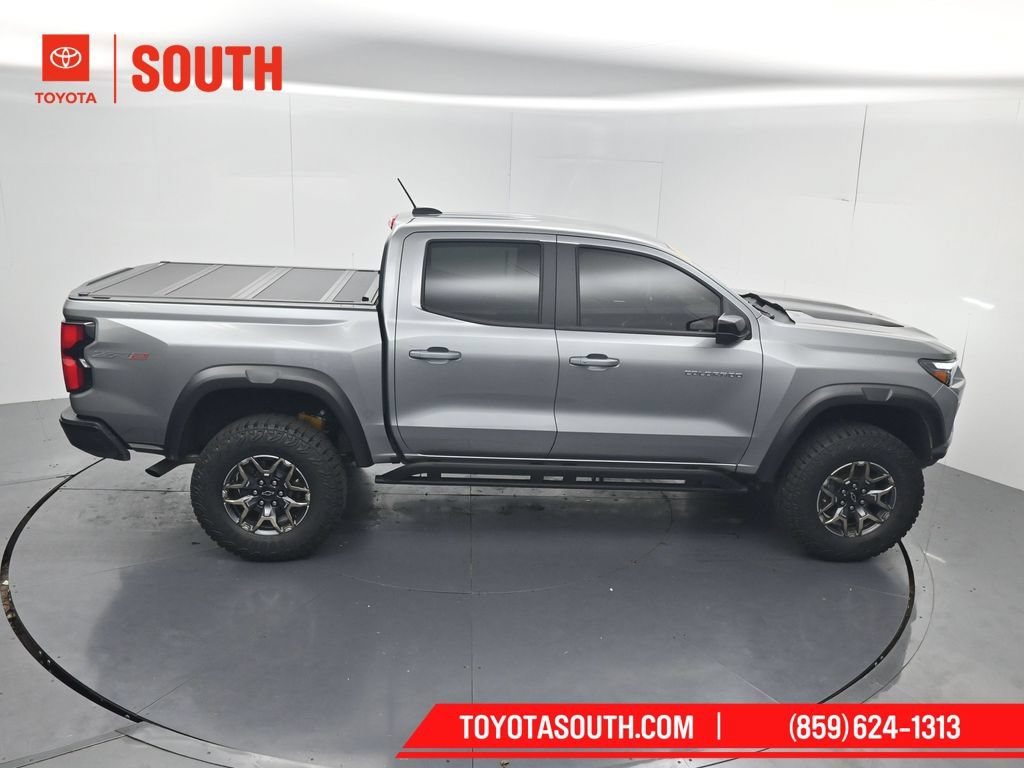 Used 2024 Chevrolet Colorado ZR2 w/ Technology Package AWD/4WD image 64