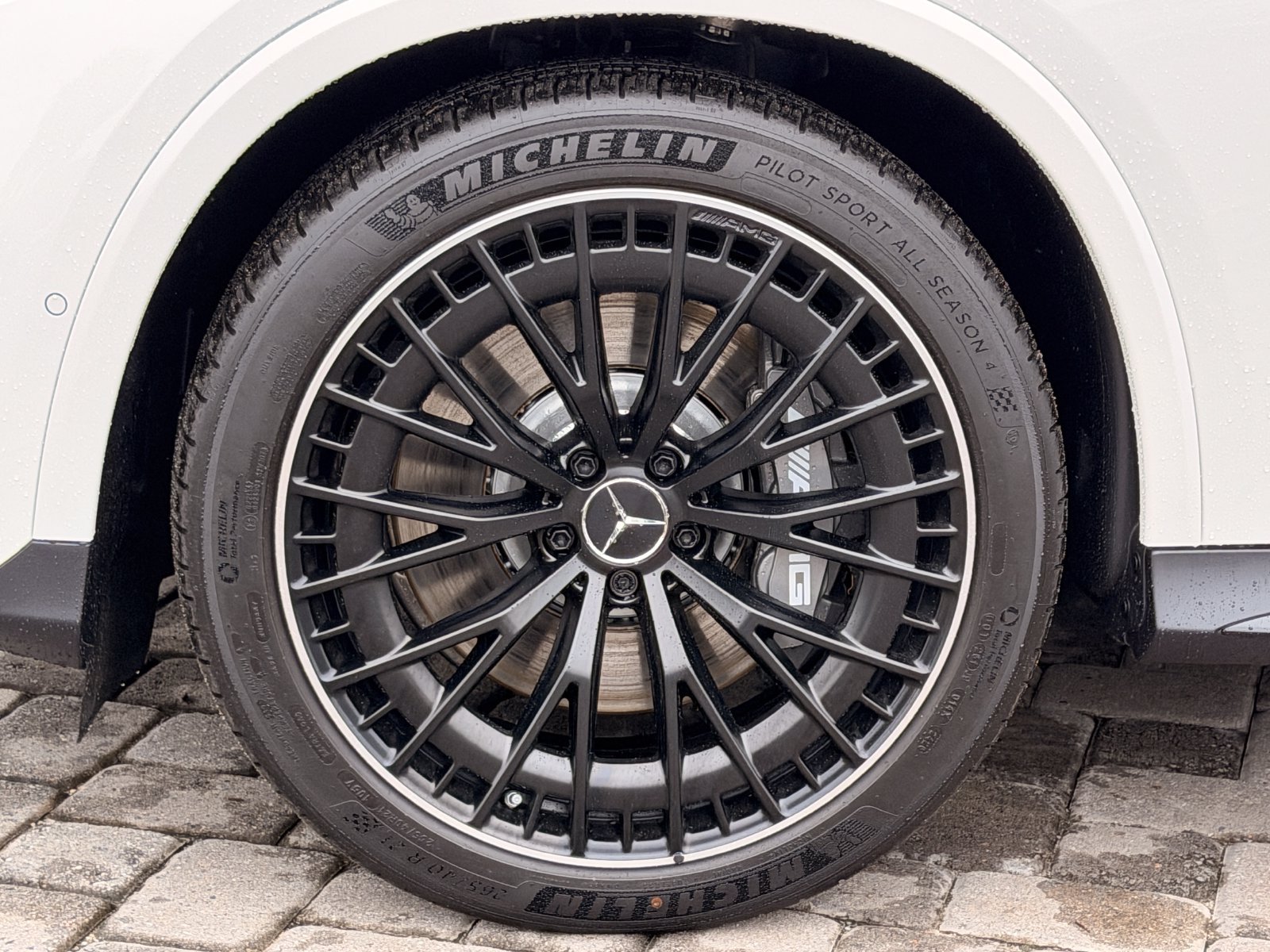 New 2027 Mercedes-Benz GLC 53 AMG 4MATIC image 13