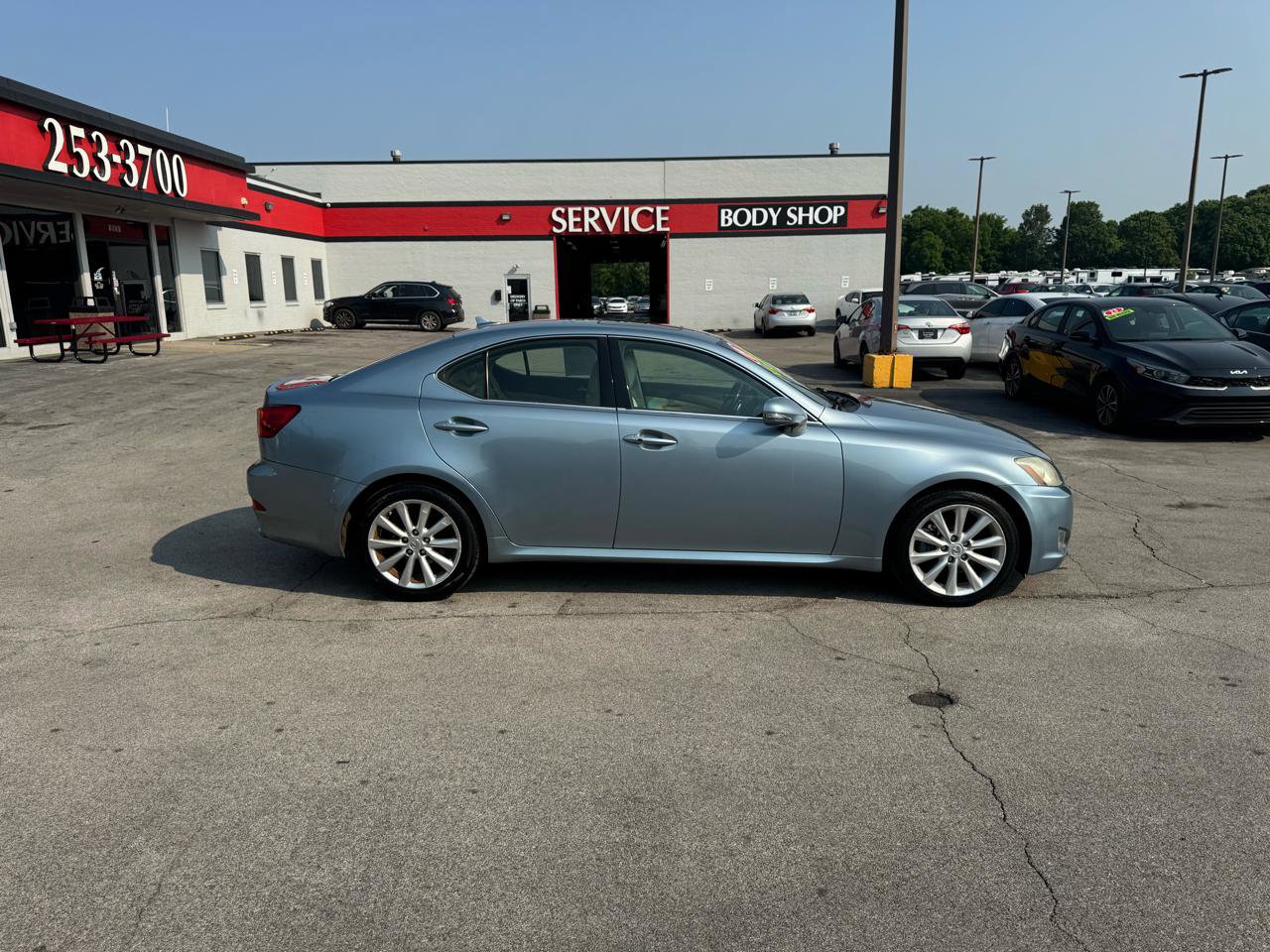 Used 2009 Lexus IS 250 RWD image 2