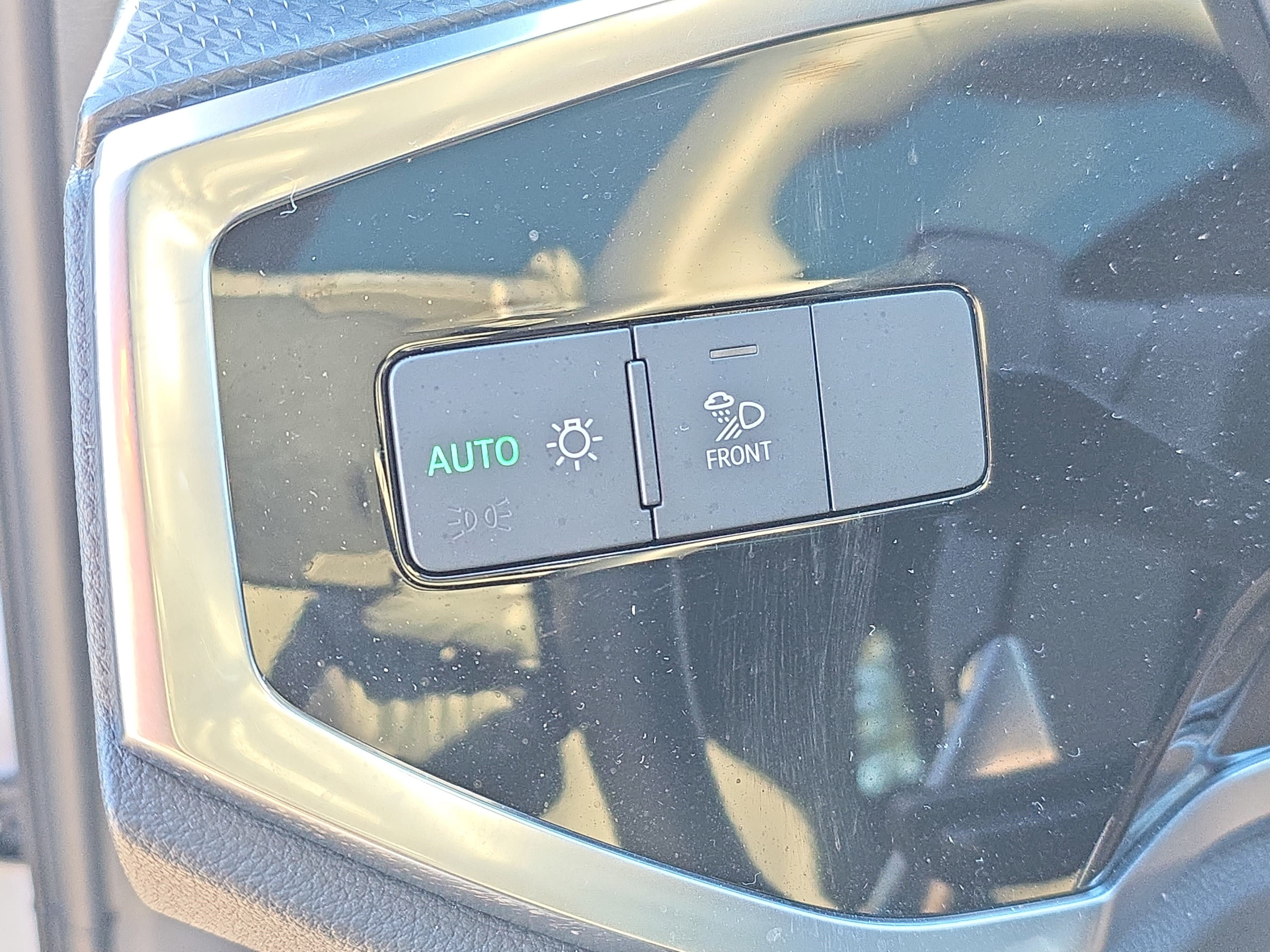 Certified 2023 Audi Q3 2.0T Premium w/ Black Optic Sport Package image 23