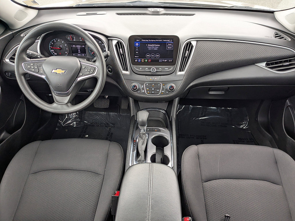 Used 2025 Chevrolet Malibu LT FWD image 13