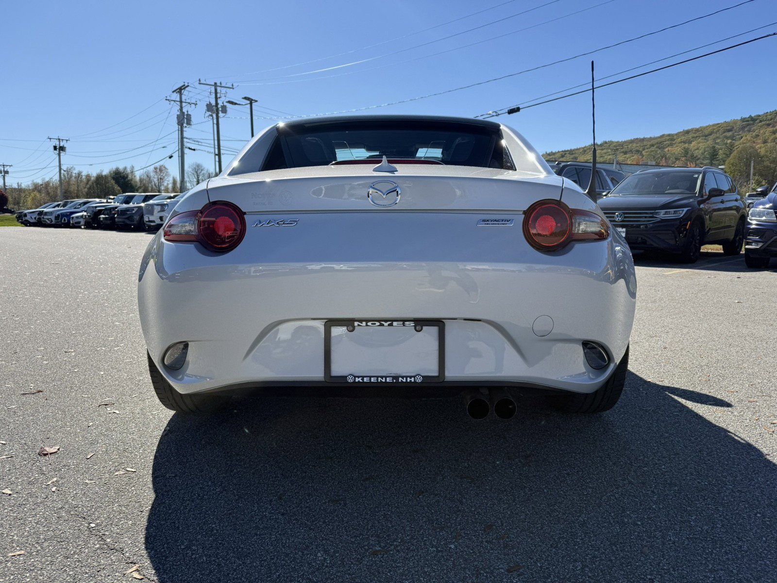 Used 2017 MAZDA MX-5 Miata RF Grand Touring RWD image 6