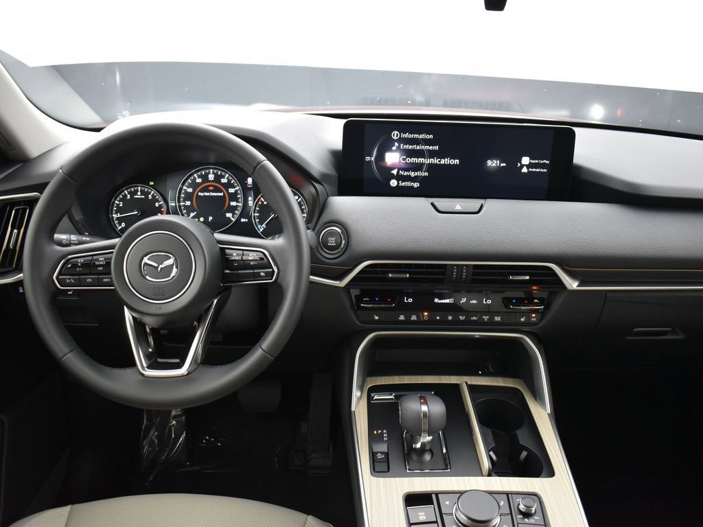 Certified 2025 MAZDA CX-90 3.3 Turbo w/ Preferred Package image 14