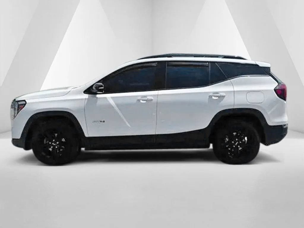 Used 2023 GMC Terrain AT4 AWD/4WD image 4