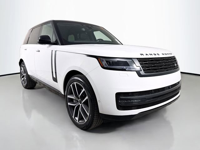 New 2026 Land Rover Range Rover SE image 3