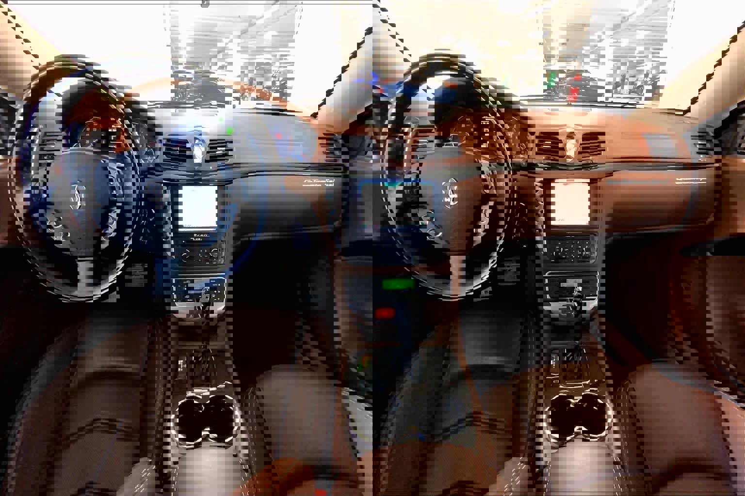 Used 2013 Maserati GranTurismo Sport image 16