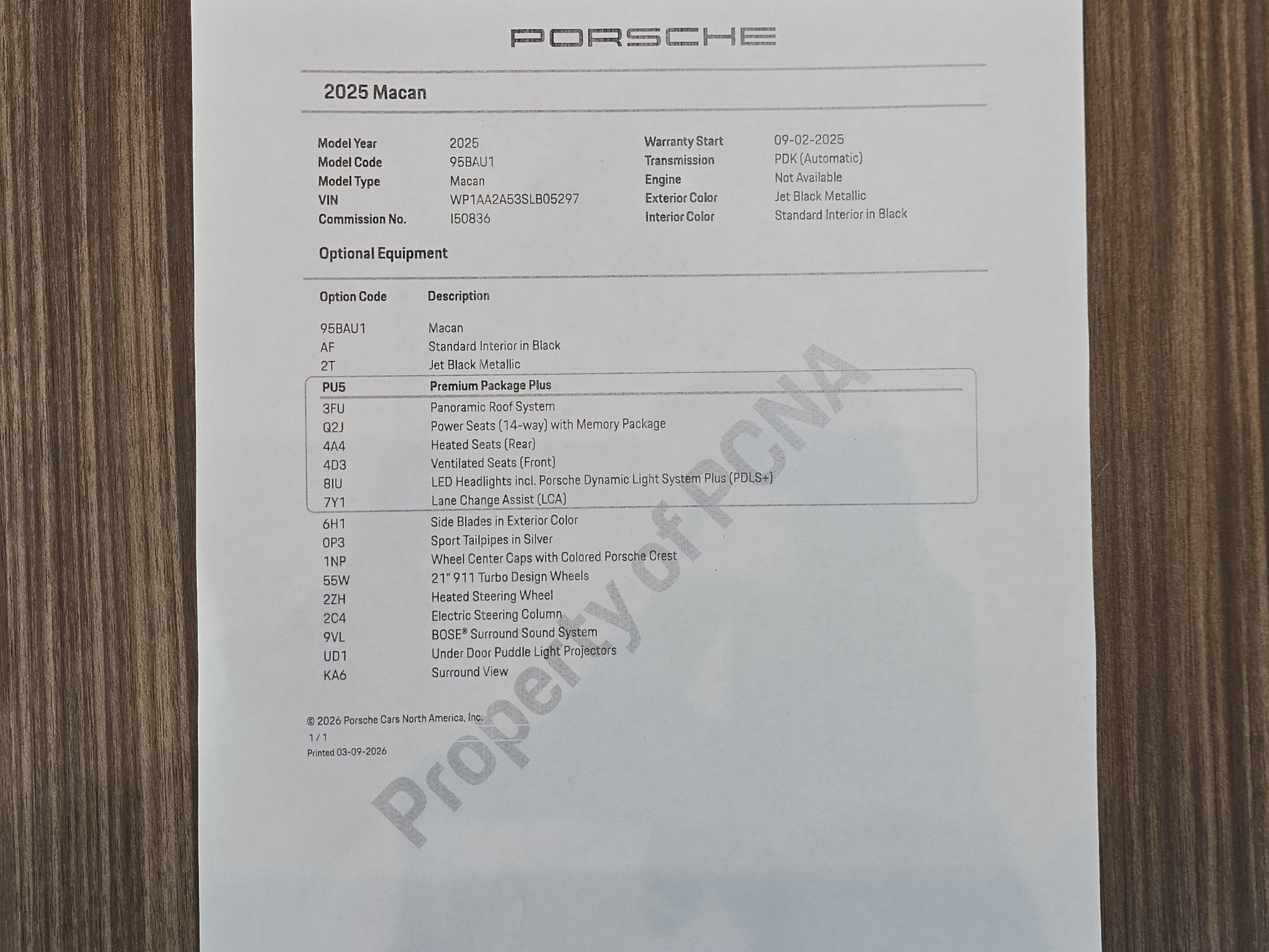 Certified 2025 Porsche Macan AWD/4WD image 29