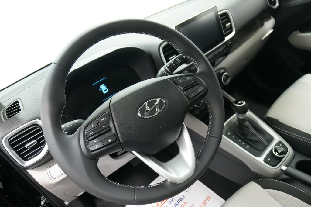 New 2026 Hyundai Venue SEL FWD image 11