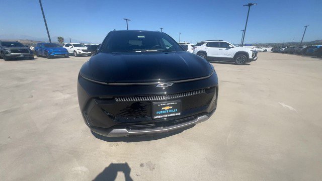 Used 2025 Chevrolet Equinox EV LT w/ Convenience Package image 3