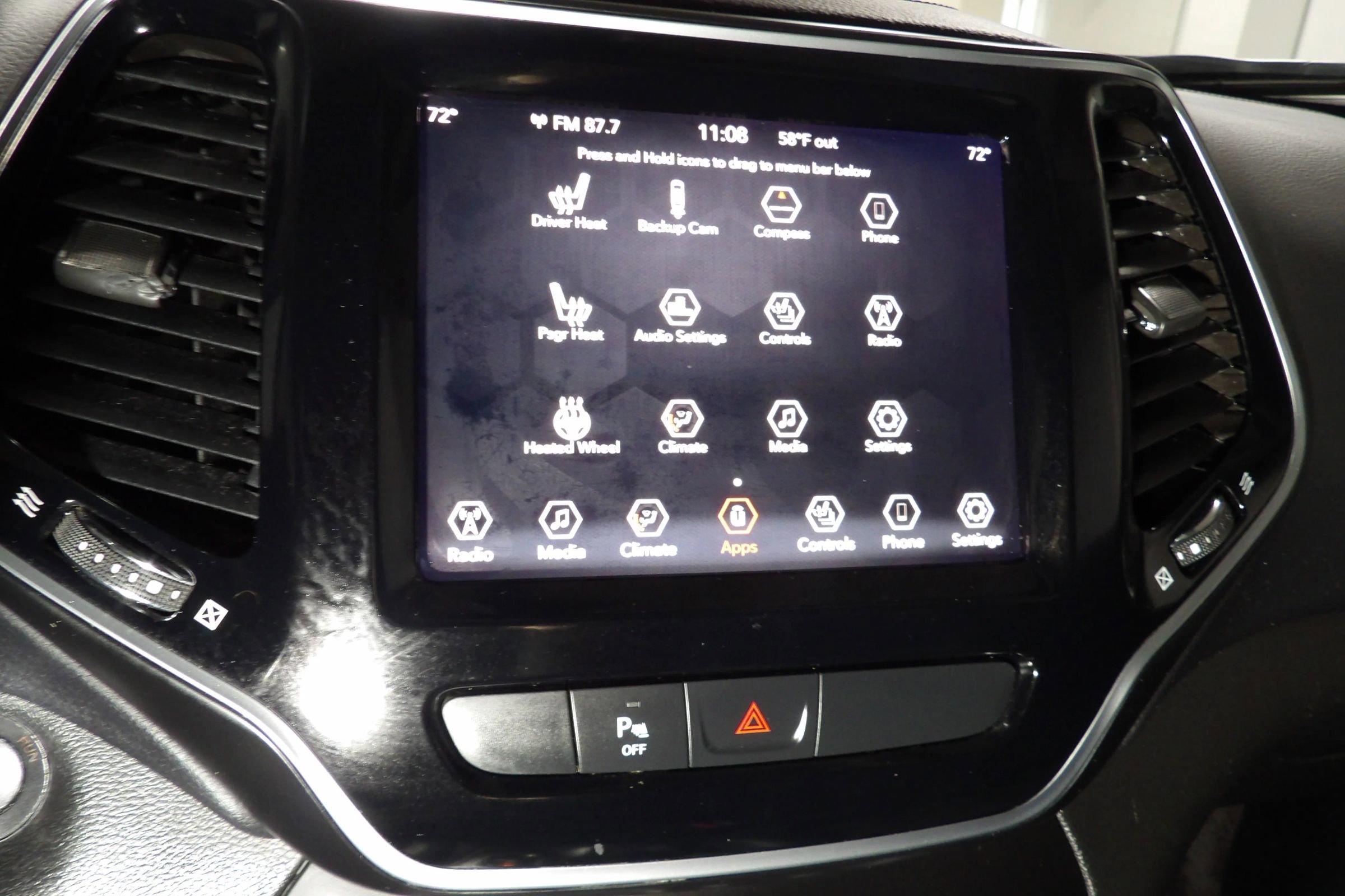 Used 2019 Jeep Cherokee Limited image 13