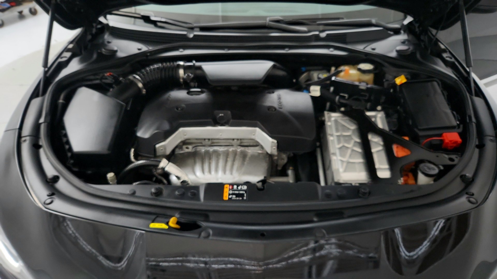 Used 2019 Buick LaCrosse Essence w/ Sun and Shade Package FWD image 21