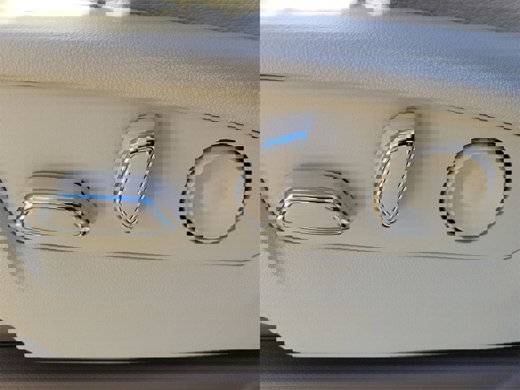 Used 2022 GMC Yukon Denali image 17